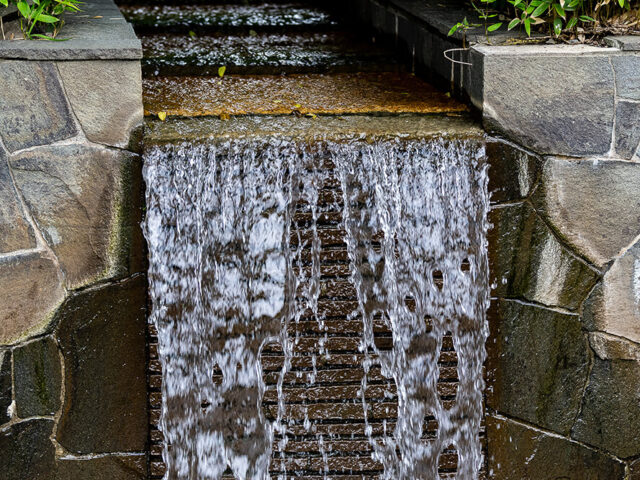 How to Find the Perfect Outdoor Water Features