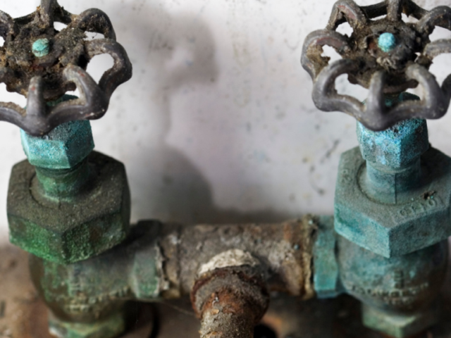 Copper Isn’t the Only Thing That Turns Your Plumbing Fixtures Green